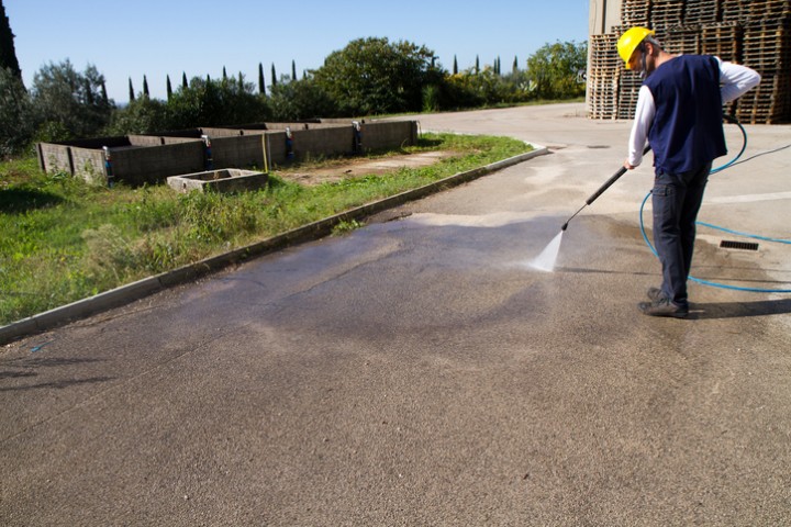 Concrete Cleaning by Marshall's Pressure Cleaning Inc.