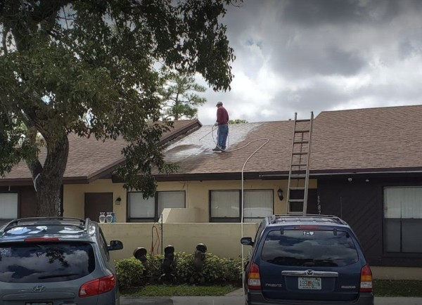 Residential Pressure Washing in Westlake, FL (1)